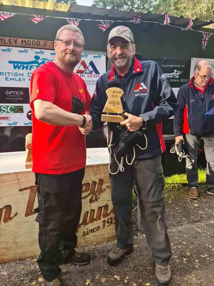 Bill Jones receiving his trophy